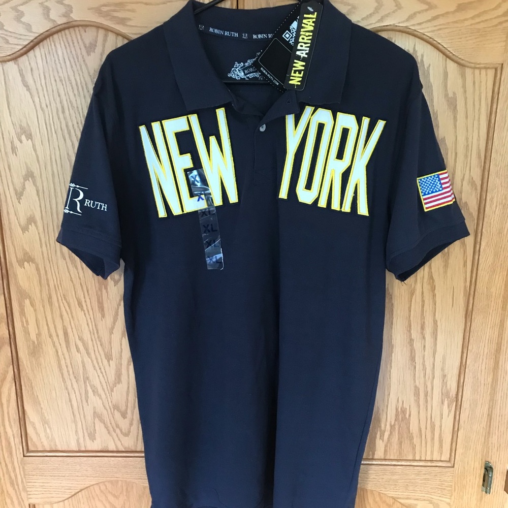 NWT Robin Ruth “New York” Embroidered Men’s Polo